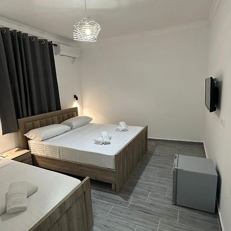 Rus Villa Berat Bagian luar foto